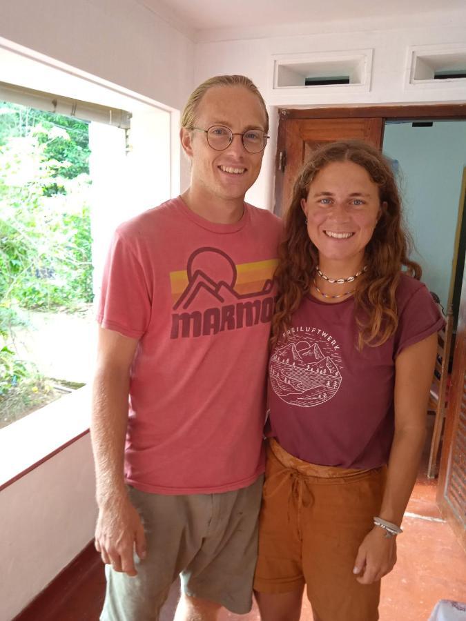Sanaya Homestay Тангале Екстериор снимка
